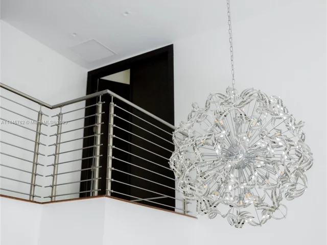 3335 NW 82nd Ct, Doral FL 33122