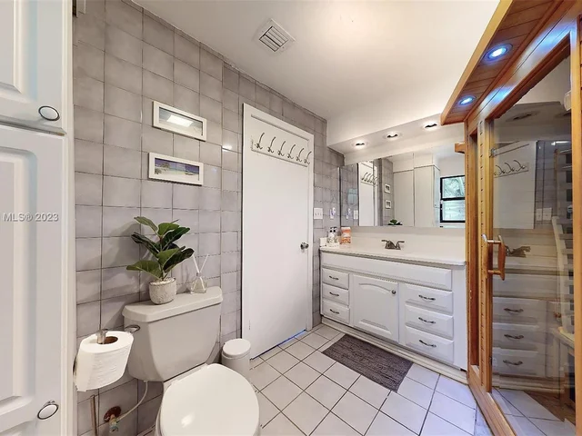 19490 SW 334th St, Homestead FL 33034