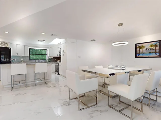 19490 SW 334th St, Homestead FL 33034