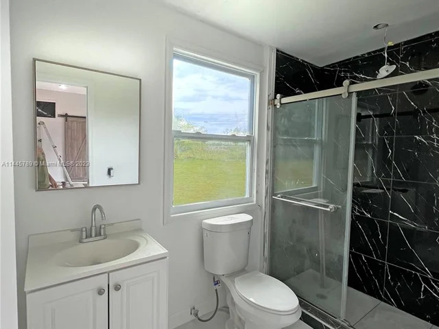 19490 SW 334th St, Homestead FL 33034