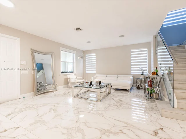 1159 Skylark Dr, Weston FL 33327