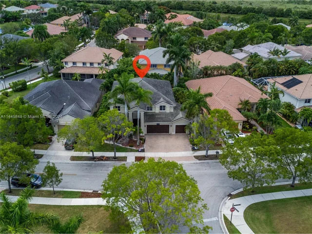 1159 Skylark Dr, Weston FL 33327