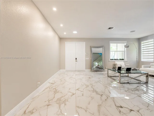 1159 Skylark Dr, Weston FL 33327