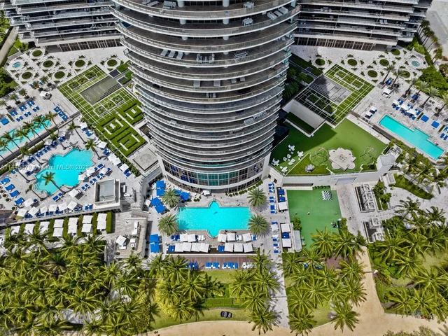 9703 Collins Ave # 1700, Bal Harbour FL 33154