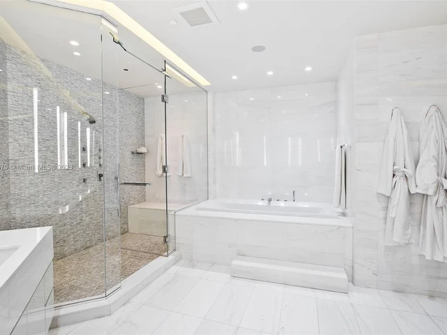 9703 Collins Ave # 1700, Bal Harbour FL 33154