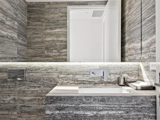 9703 Collins Ave # 1700, Bal Harbour FL 33154