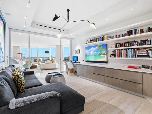 9703 Collins Ave # 1700, Bal Harbour FL 33154