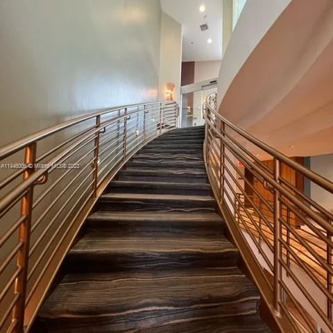 2681 N Flamingo Rd # 1903S, Sunrise FL 33323