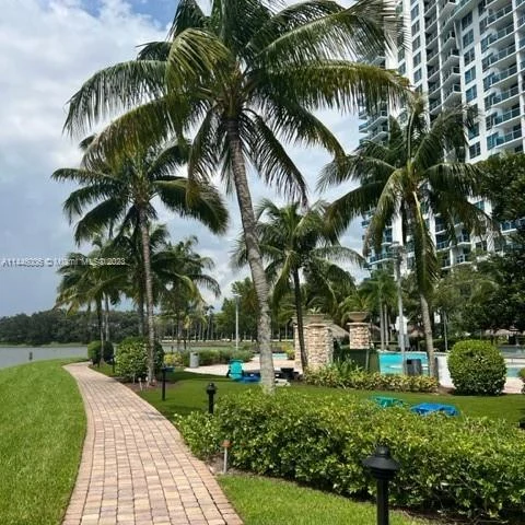 2681 N Flamingo Rd # 1903S, Sunrise FL 33323