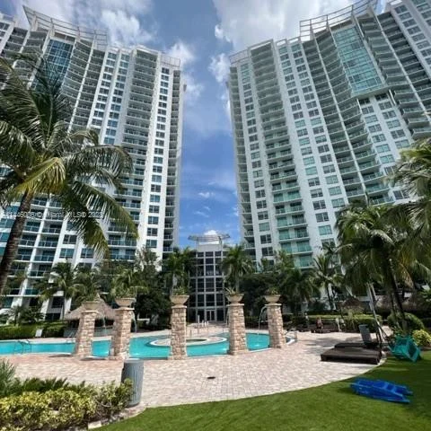 2681 N Flamingo Rd # 1903S, Sunrise FL 33323