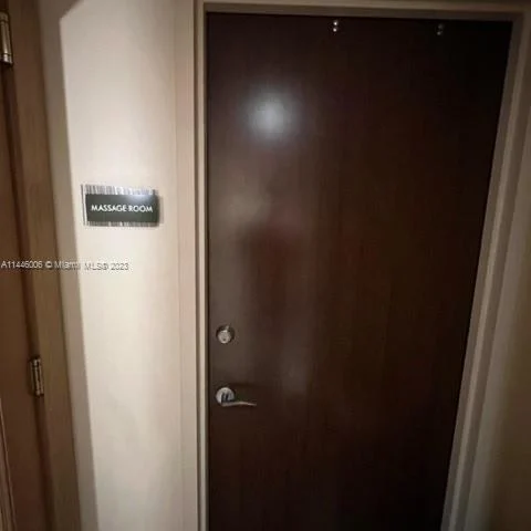 2681 N Flamingo Rd # 1903S, Sunrise FL 33323