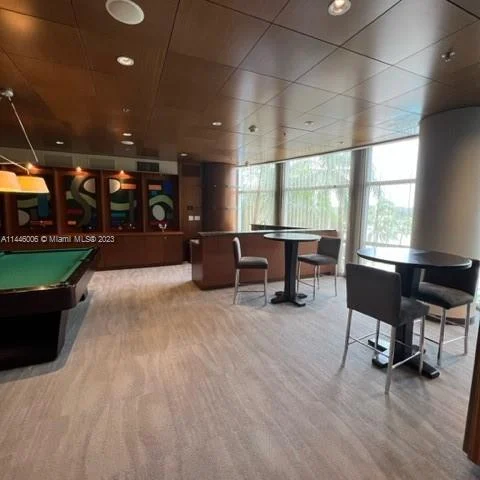 2681 N Flamingo Rd # 1903S, Sunrise FL 33323