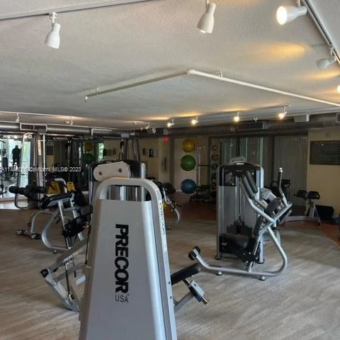 2681 N Flamingo Rd # 1903S, Sunrise FL 33323