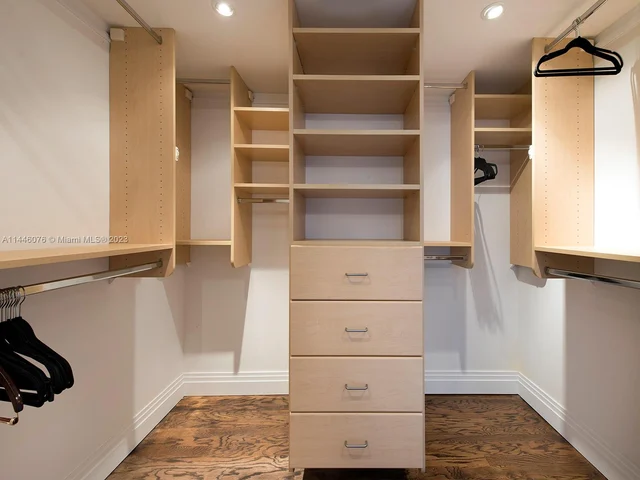 1500 Ocean Dr # 1210, Miami Beach FL 33139