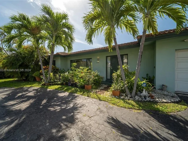 3080 NE 43rd St, Fort Lauderdale FL 33308