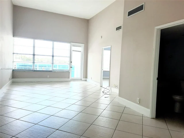 6770 E INDIAN CREEK DR # M, Miami Beach FL 33141