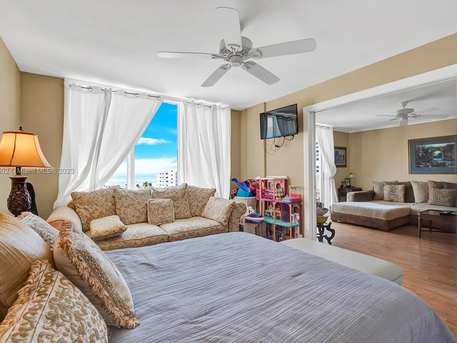 1500 S Ocean Dr # 9J, Hollywood FL 33019