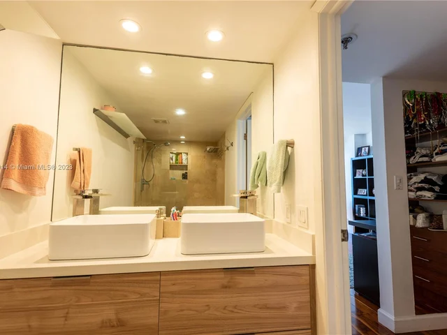 2025 Brickell Ave # 1803, Miami FL 33129