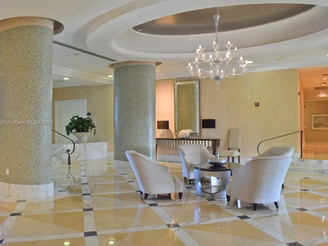 6917 Collins Ave # 1512, Miami Beach FL 33141