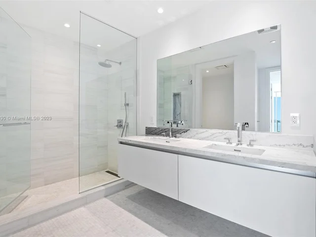 700 NE 26th Terr # 1801, Miami FL 33137