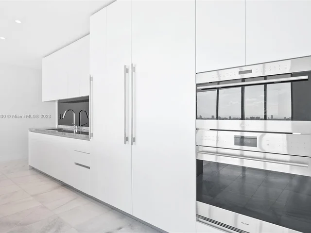 700 NE 26th Terr # 1801, Miami FL 33137