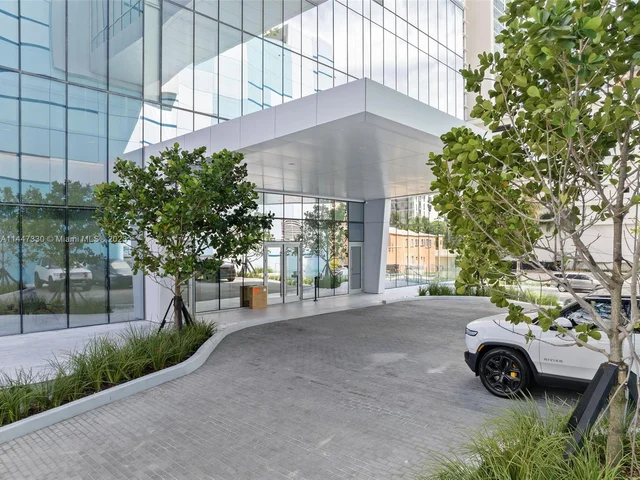 700 NE 26th Terr # 1801, Miami FL 33137