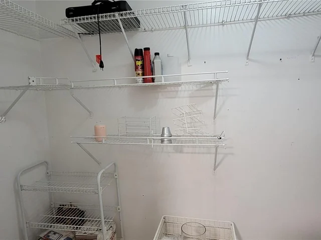 5055 NW 7th St # 610, Miami FL 33126