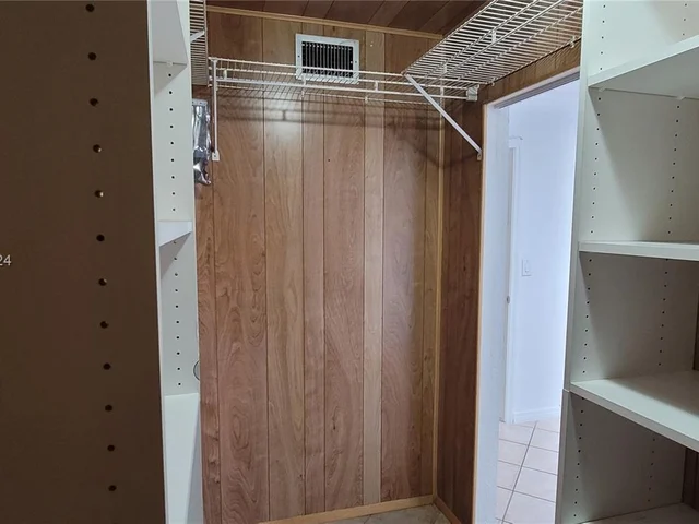 5055 NW 7th St # 610, Miami FL 33126