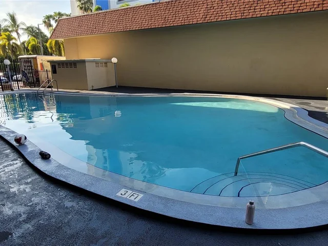 5055 NW 7th St # 610, Miami FL 33126