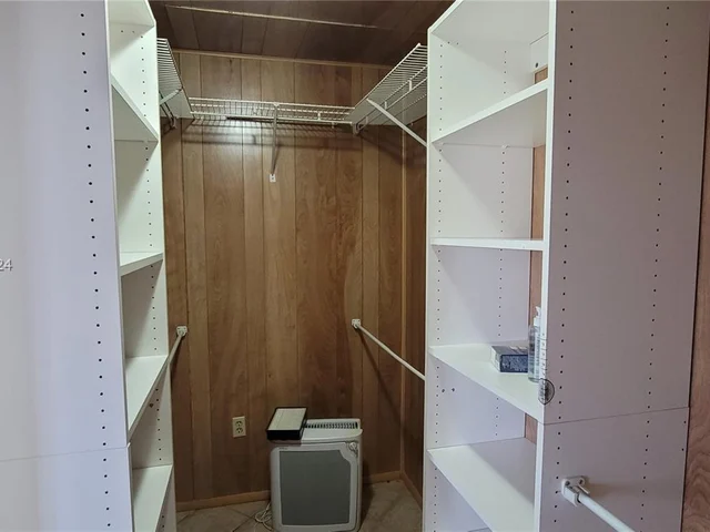 5055 NW 7th St # 610, Miami FL 33126