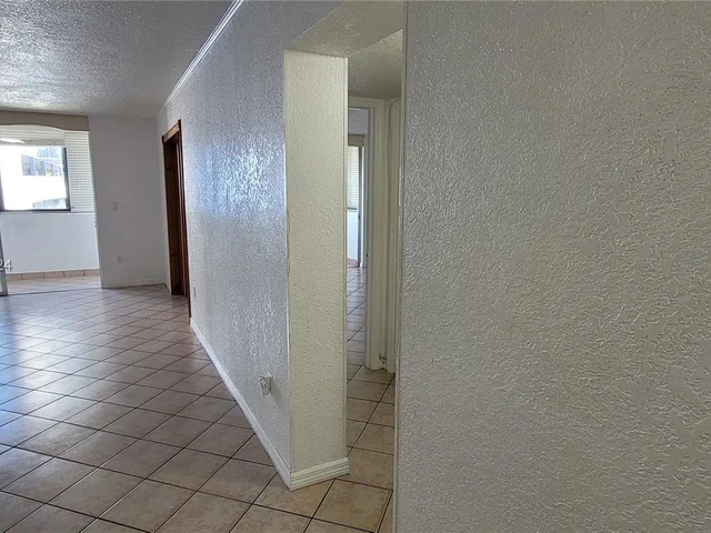 5055 NW 7th St # 610, Miami FL 33126