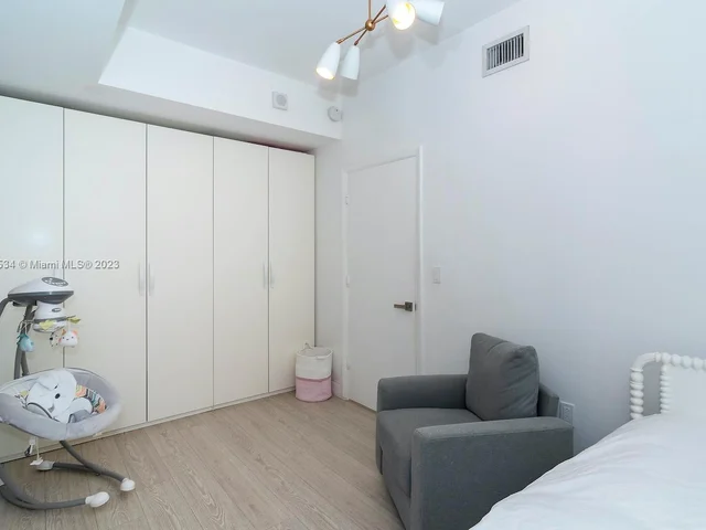 3330 NE 190th St # 516, Aventura FL 33180