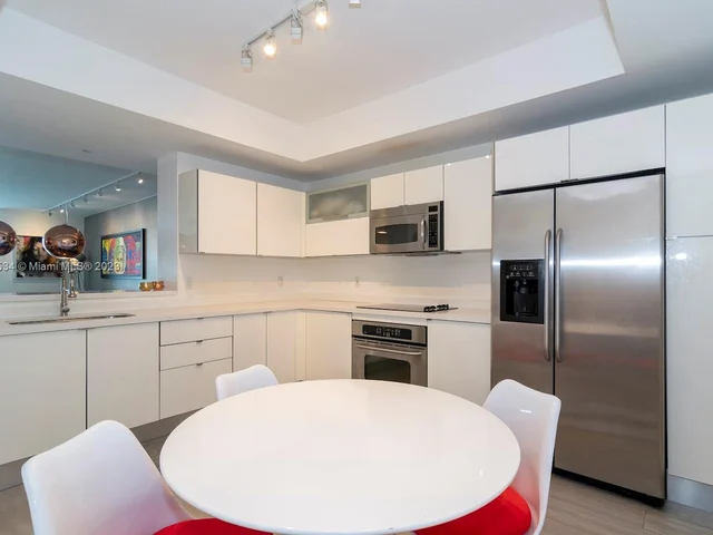 3330 NE 190th St # 516, Aventura FL 33180