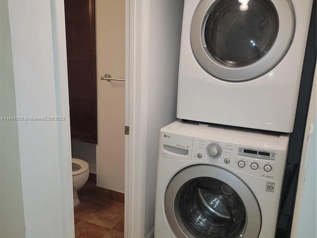 4500 SW 68th Court Cir # 43, Miami FL 33155