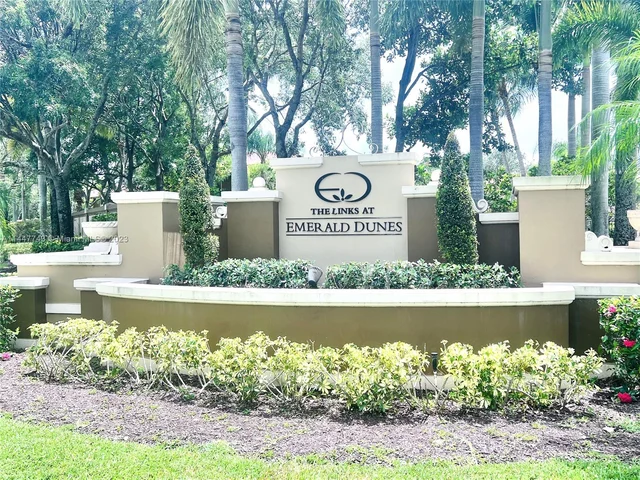 2907 Hope Valley St # 703, West Palm Beach FL 33411