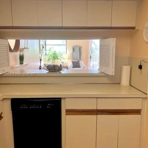 55 Ocean Lane Dr # 3034, Key Biscayne FL 33149