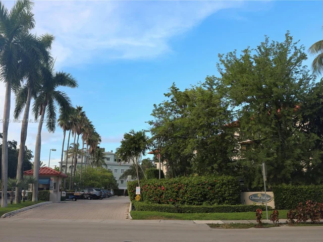 55 Ocean Lane Dr # 3034, Key Biscayne FL 33149
