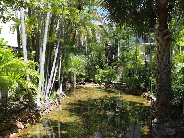 55 Ocean Lane Dr # 3034, Key Biscayne FL 33149