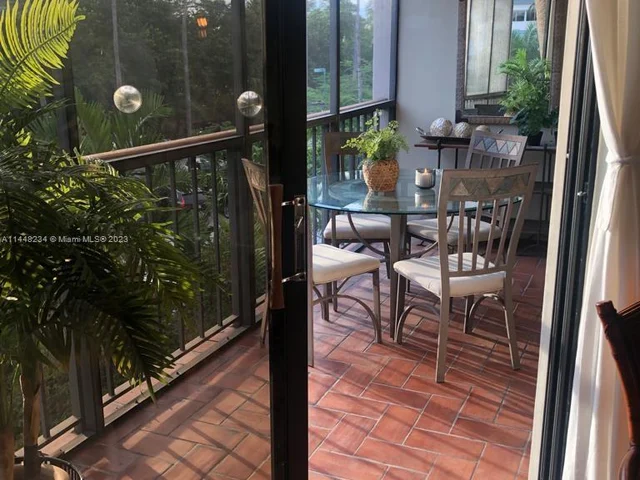 55 Ocean Lane Dr # 3034, Key Biscayne FL 33149