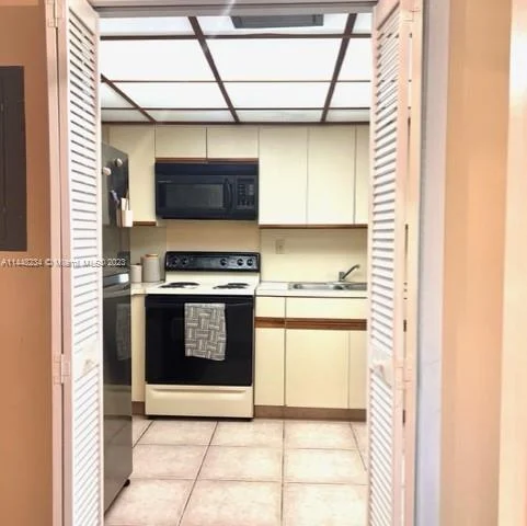 55 Ocean Lane Dr # 3034, Key Biscayne FL 33149