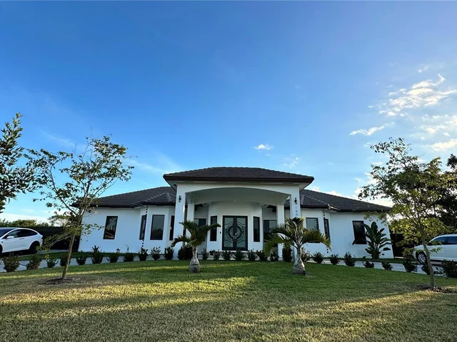 19526 SW 325th Ln, Homestead FL 33030