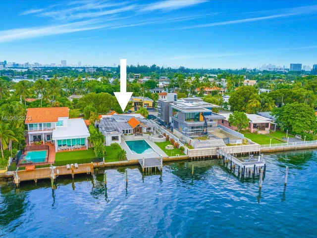 1411 N Biscayne Point Rd, Miami Beach FL 33141