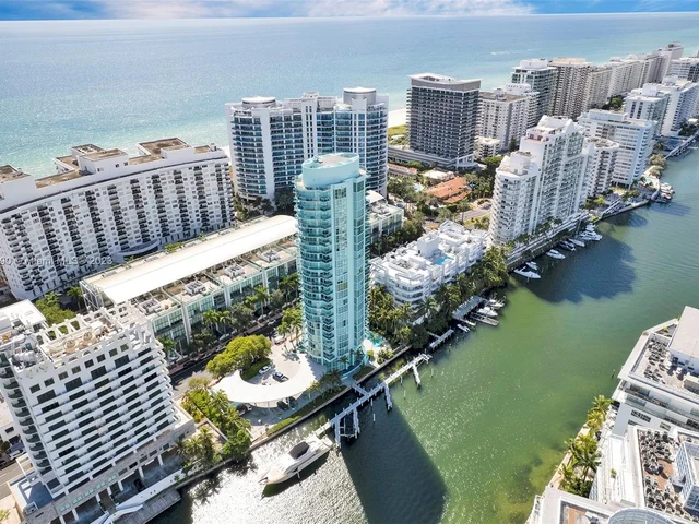 6000 Indian Creek Dr # 17B, Miami Beach FL 33140