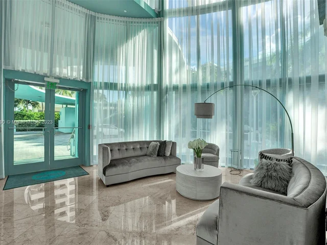 6000 Indian Creek Dr # 17B, Miami Beach FL 33140