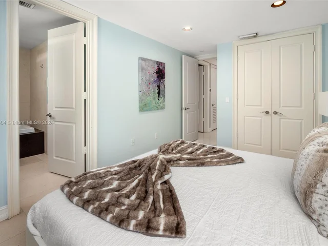 1500 NE 13th Ave, Miami FL 33139