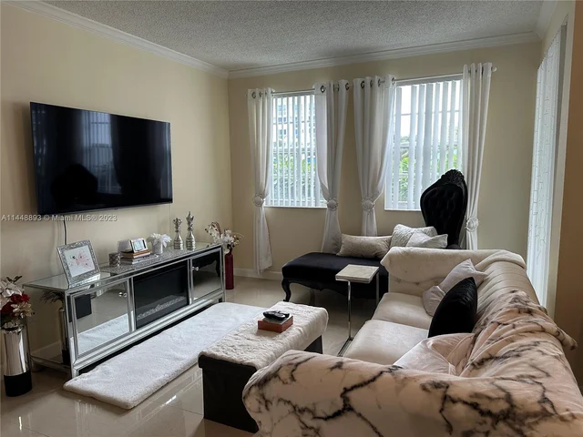 3215 NE 184th St # 14104, Aventura FL 33160