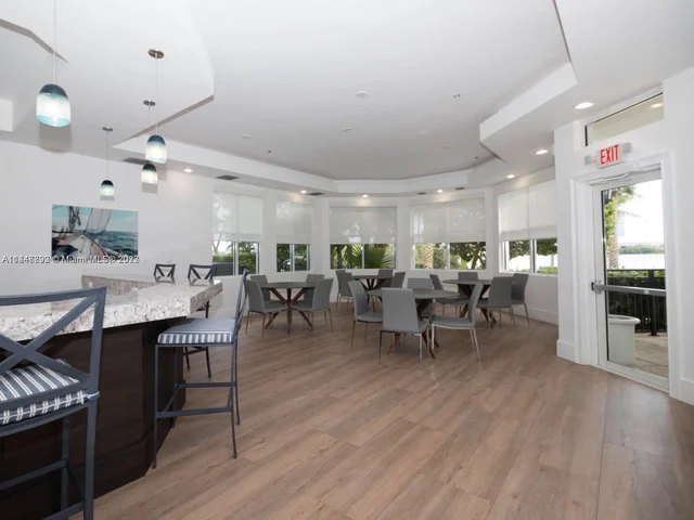 3215 NE 184th St # 14104, Aventura FL 33160