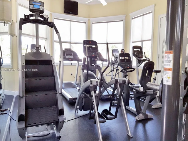 3215 NE 184th St # 14104, Aventura FL 33160