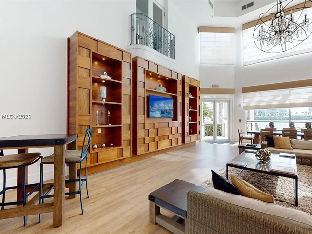 3215 NE 184th St # 14104, Aventura FL 33160