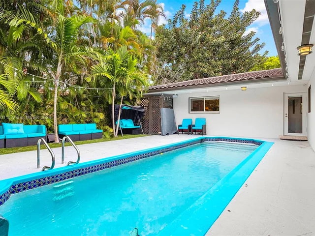 60 Sevilla Ave, Coral Gables FL 33134